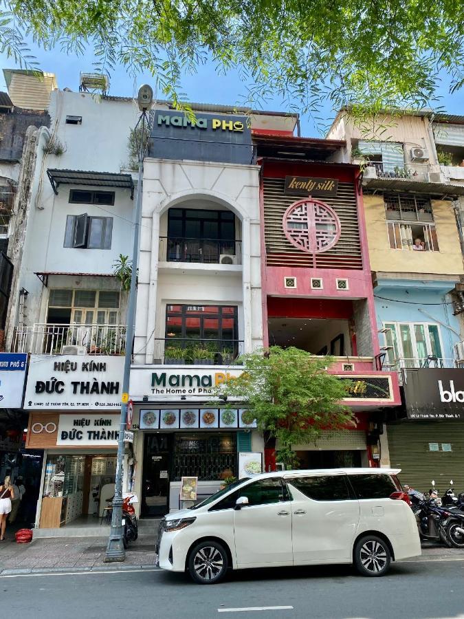 Апартаменты Le Bijou Chic In The Heart Of Saigon Charm With View Хошимин Экстерьер фото